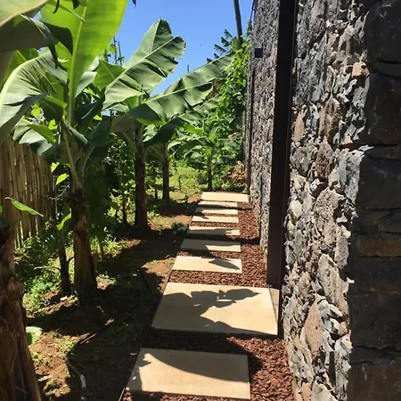 Mango House Βίλα