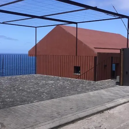 Mango House * Arco da Calheta (Madeira)