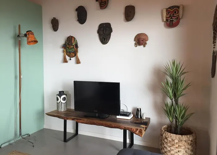 Mango House * 阿科达卡列塔