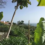 Mango House Arco da Calheta